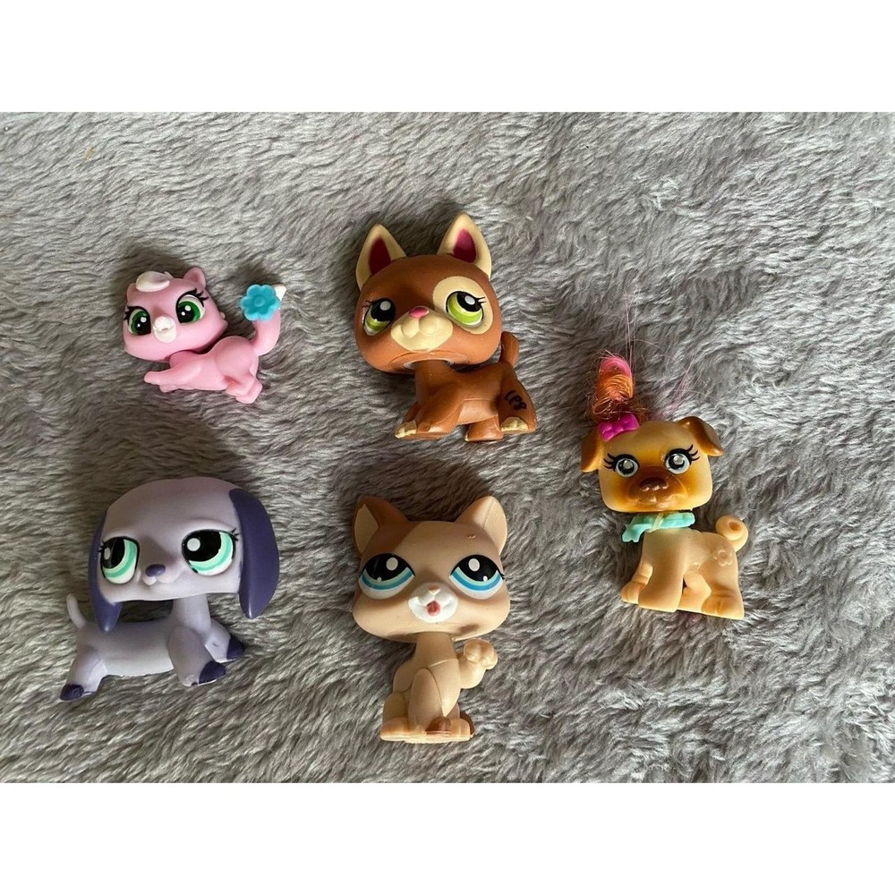 Littlest Pet Shop LPS Lot Of Five Figures Action Toy Animals Purple Dog s21